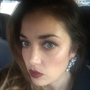 Meet your Posher, Daniella